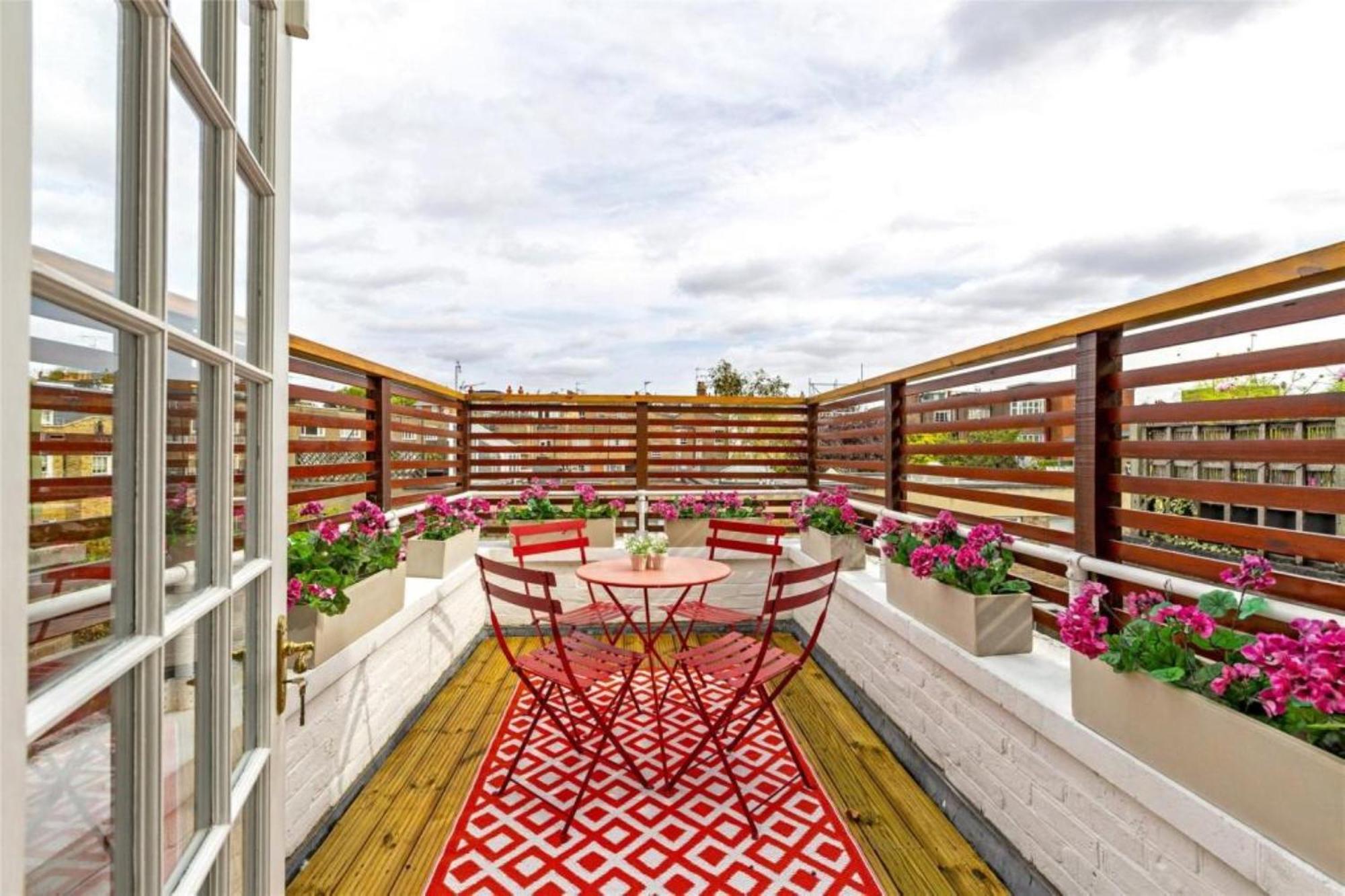 Collins Apartamento *